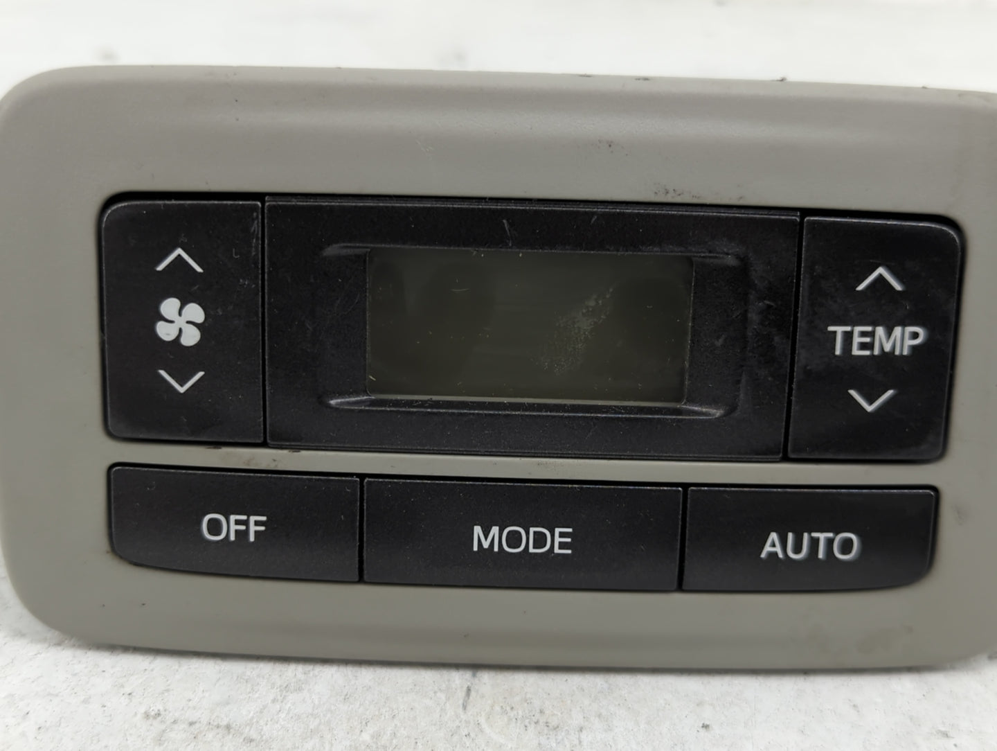 2011-2014 Toyota Sienna Climate Control Module Temperature AC/Heater Replacement P/N:75D875 Fits Fits 2011 2012 2013 2014 OE