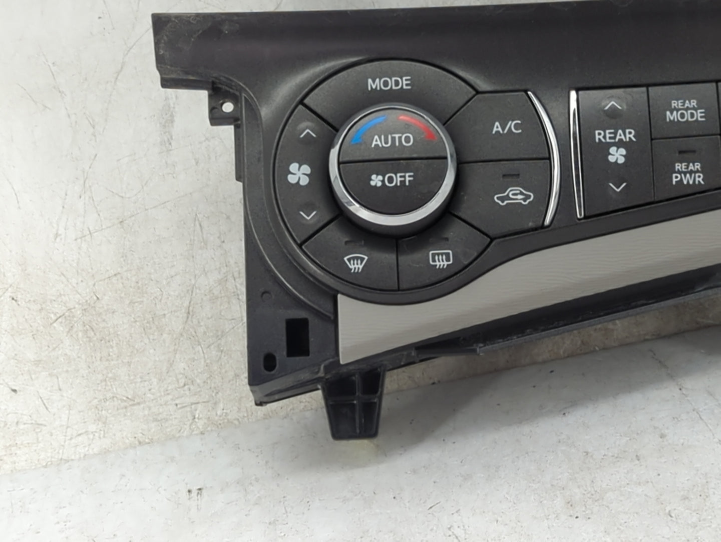 2011-2014 Toyota Sienna Climate Control Module Temperature AC/Heater Replacement P/N:55900-08150-B0 MX237000-2954 Fits OEM U
