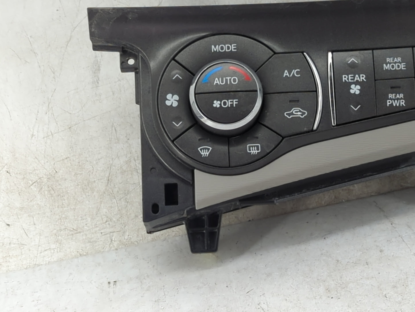 2011-2014 Toyota Sienna Climate Control Module Temperature AC/Heater Replacement P/N:55900-08150-B0 MX237000-2954 Fits OEM U