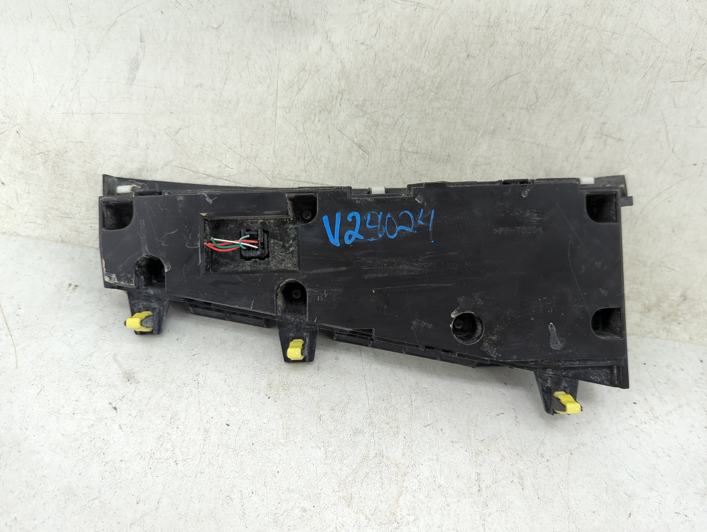 2011-2014 Toyota Sienna Climate Control Module Temperature AC/Heater Replacement P/N:55900-08150-B0 MX237000-2954 Fits OEM U