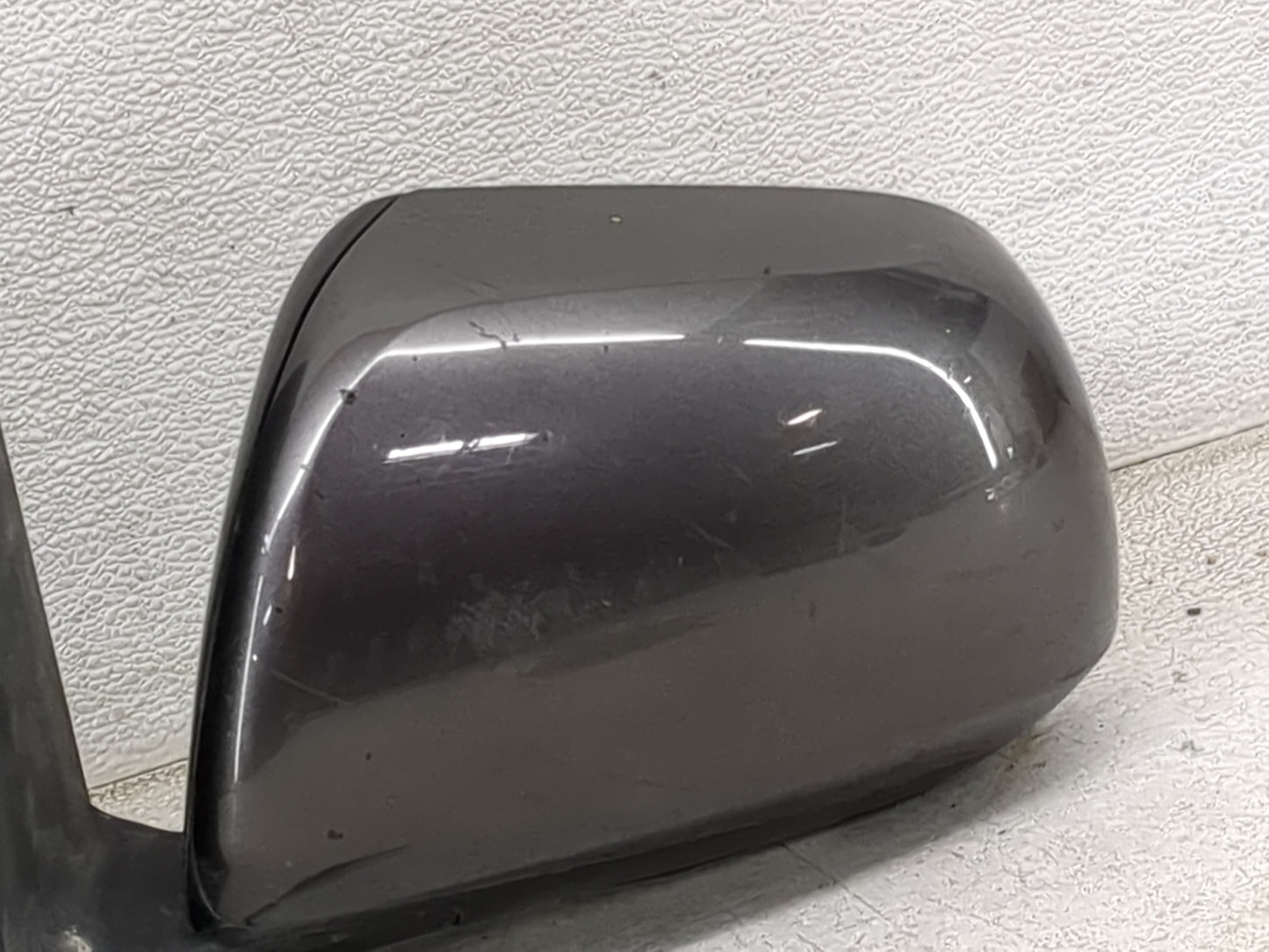 2012 Toyota Sienna Driver Side View Mirror - Left Door Mirror OEM Used - Oemusedautoparts1.com