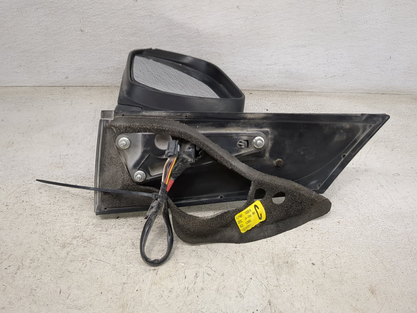 2012 Toyota Sienna Driver Side View Mirror - Left Door Mirror OEM Used - Oemusedautoparts1.com