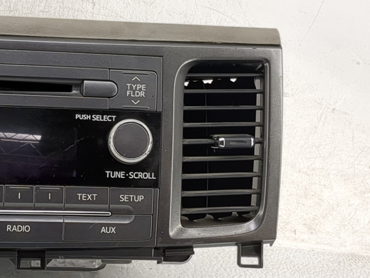 2011-2014 Toyota Sienna Radio AM FM Cd Player Receiver Replacement P/N:86120-08270 DEH-M8497 Fits Fits 2011 2012 2013 2014 O