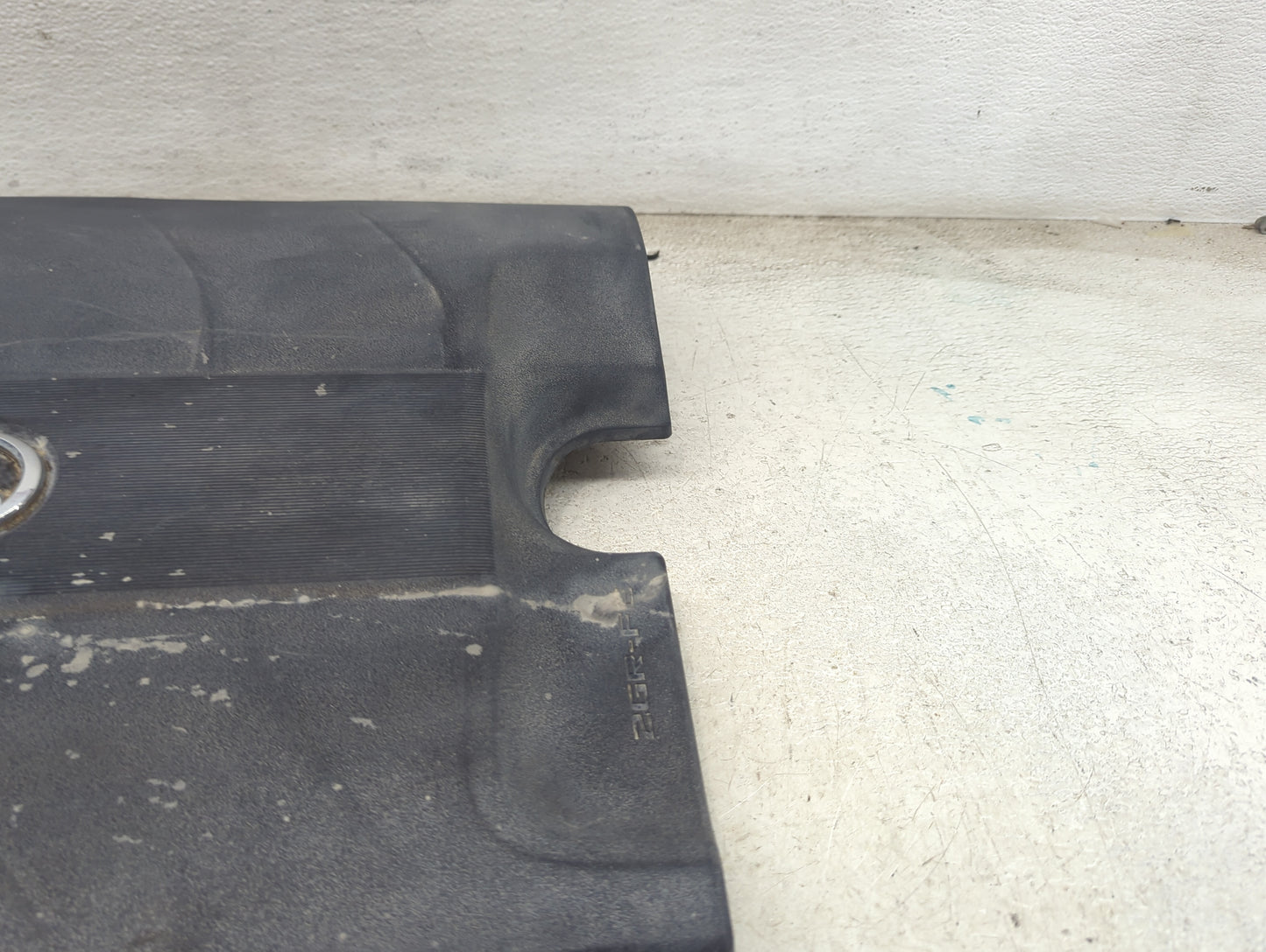 2012 Toyota Sienna Engine Cover Black - Oemusedautoparts1.com