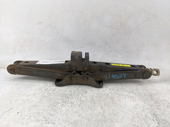 compare product 2012 Toyota Sienna Spare Scissor Car Jack