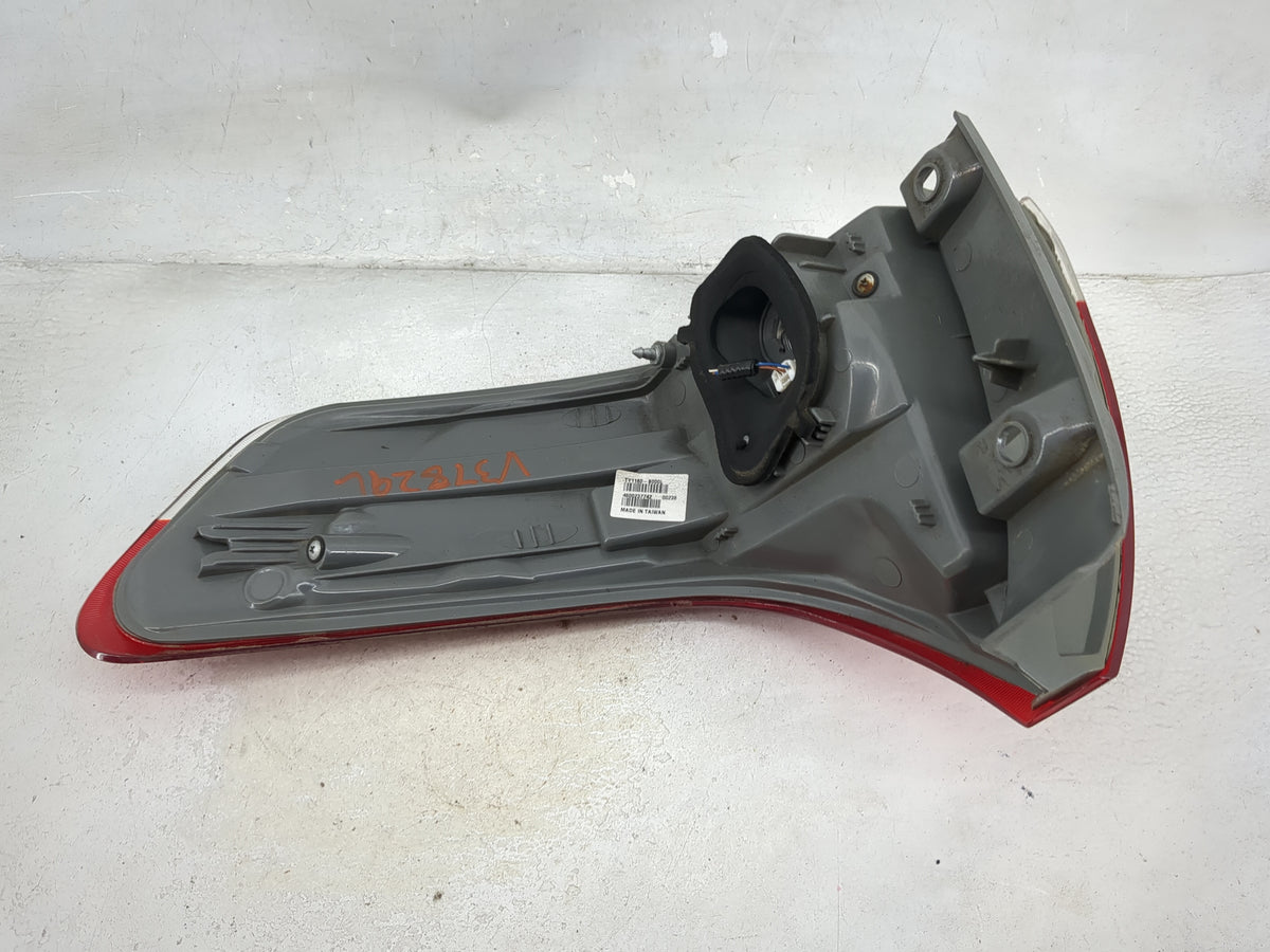2012 Toyota Sienna Tail Light Assembly Driver Left OEM P/N:TY1160-B000L Fits OEM Used Auto Parts - Oemusedautoparts1.com