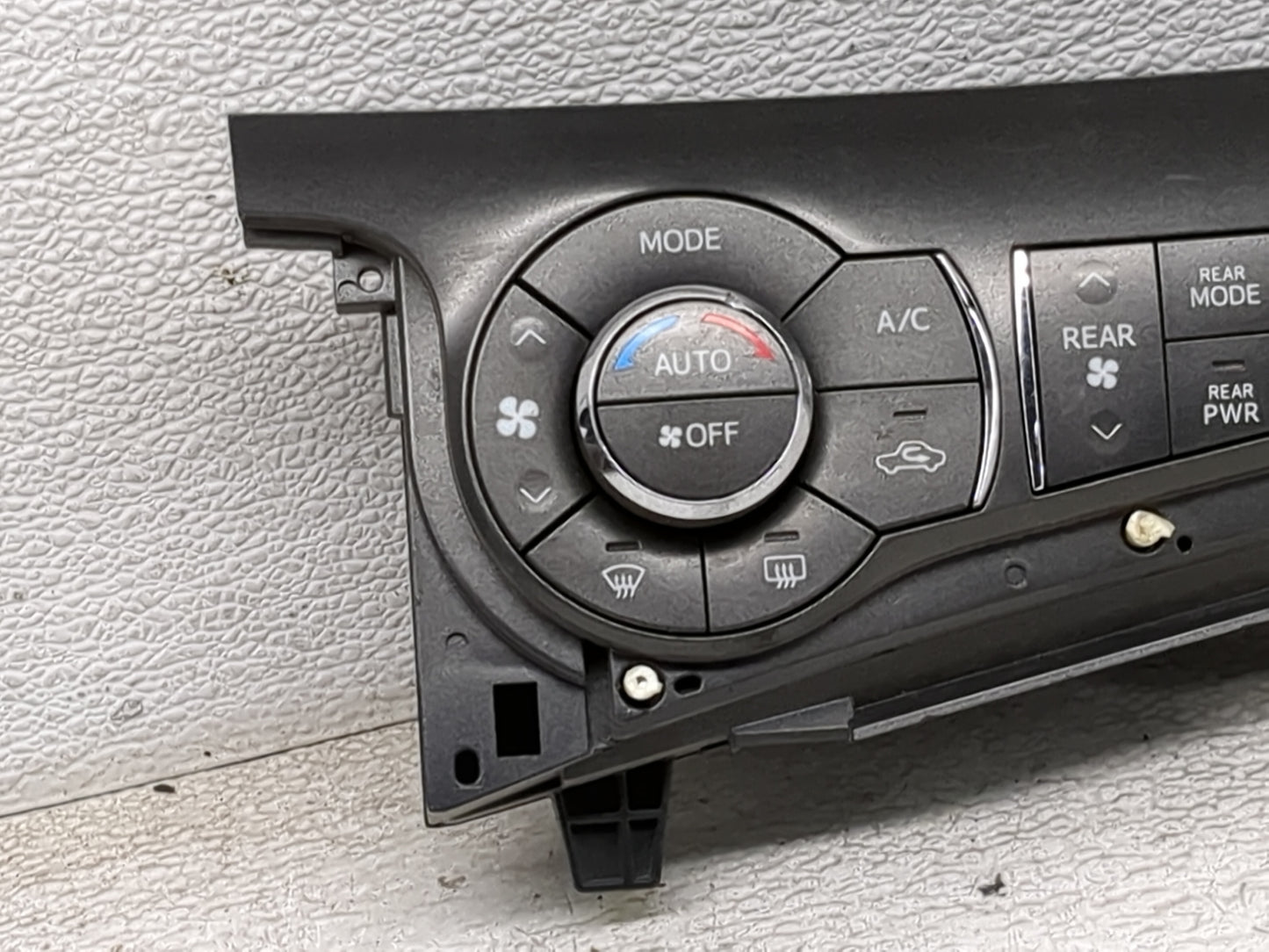 2011-2014 Toyota Sienna Climate Control Module Temperature AC/Heater Replacement P/N:55900-08150-E0 Fits Fits 2011 2012 2013