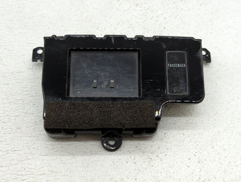 compare product 2011-2014 Toyota Sienna Information Display Screen