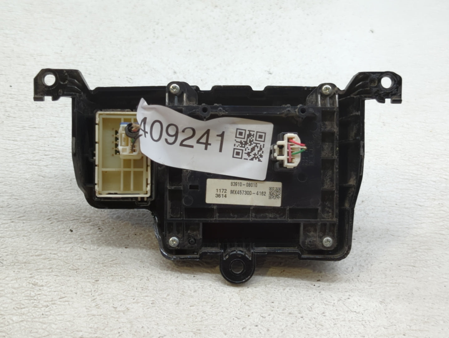 2011-2014 Toyota Sienna Information Display Screen - Oemusedautoparts1.com