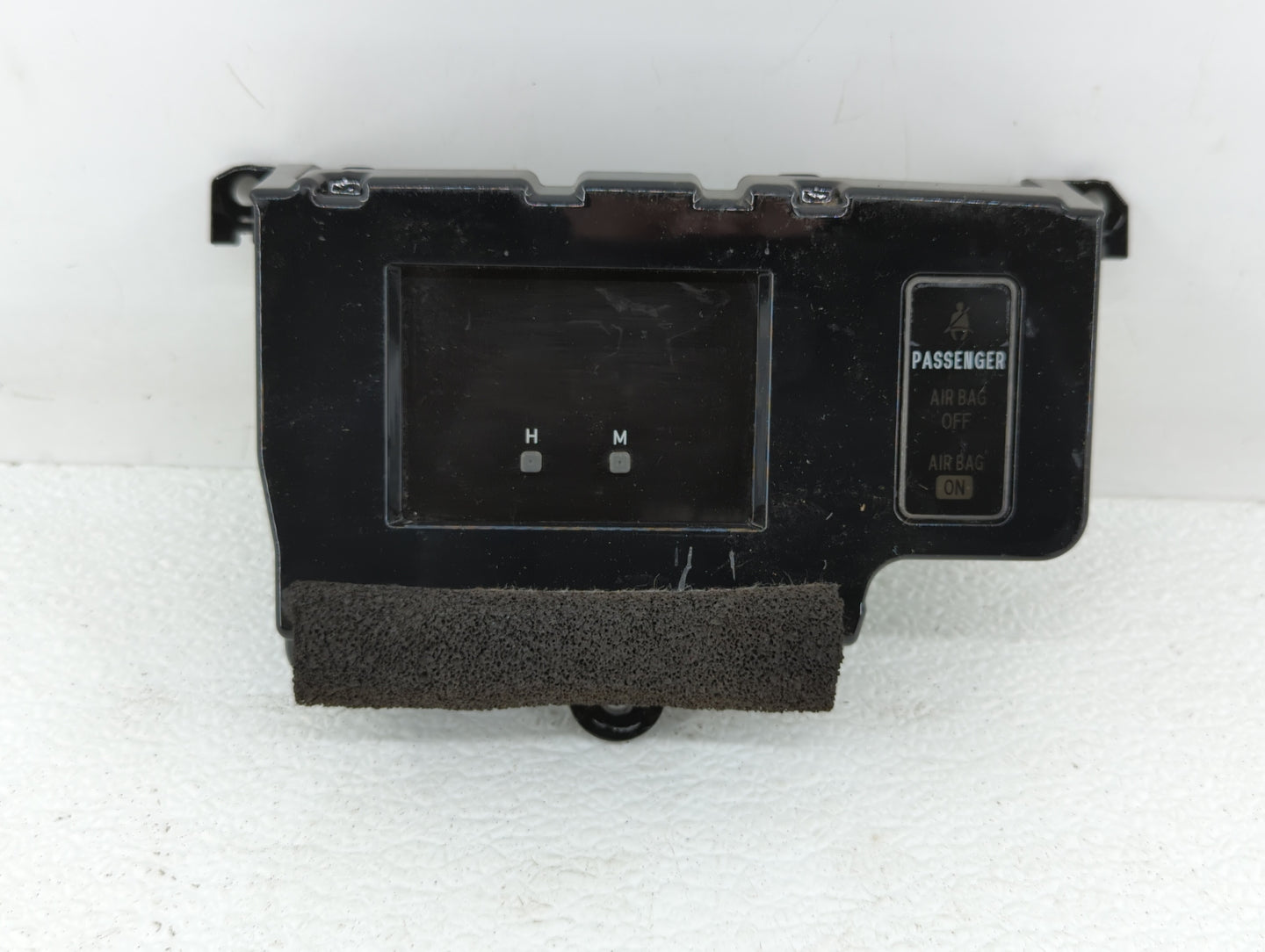 2011-2014 Toyota Sienna Information Display Screen - Oemusedautoparts1.com
