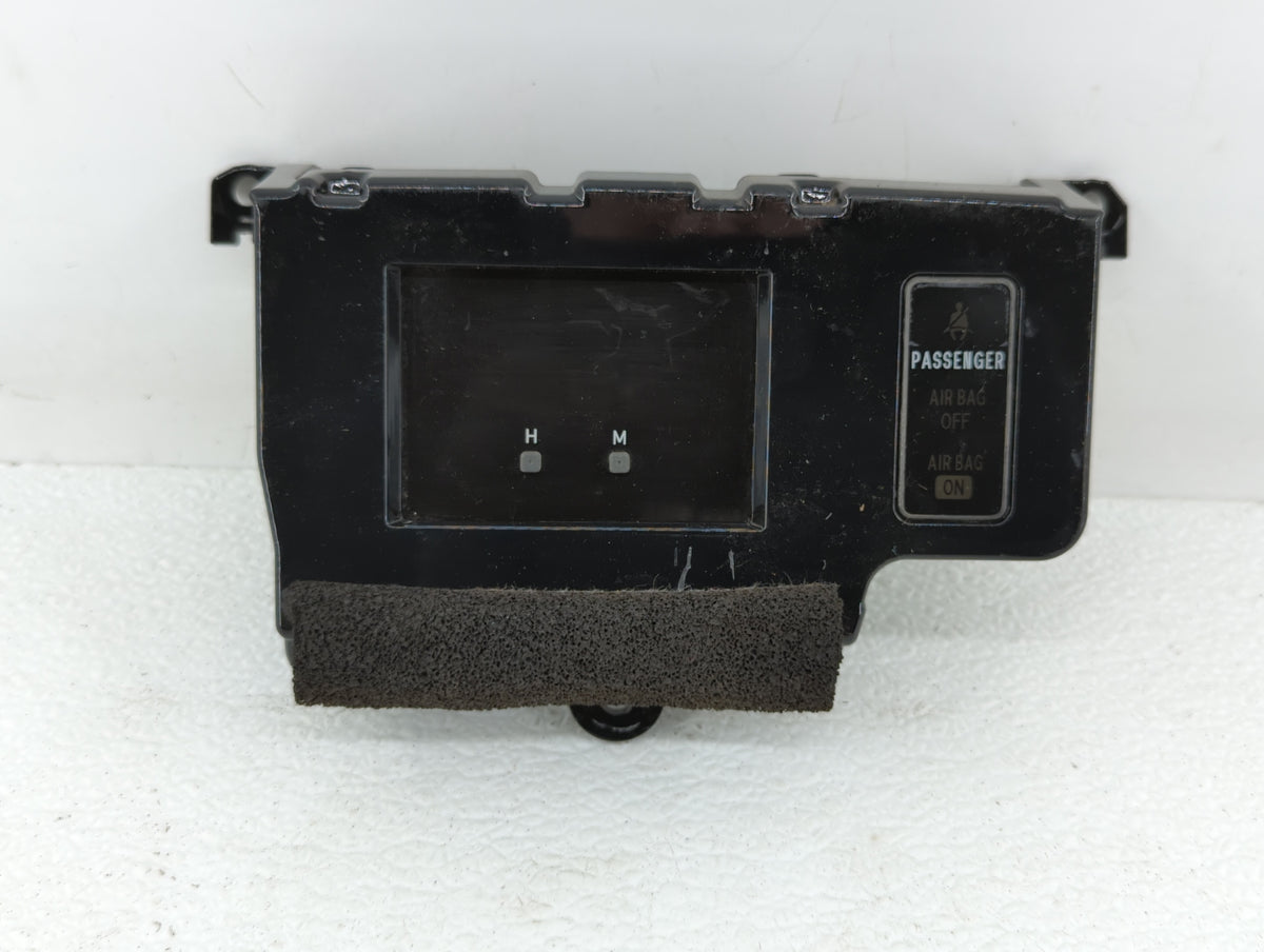 2011-2014 Toyota Sienna Information Radio Display Screen 409245 - Oemusedautoparts1.com