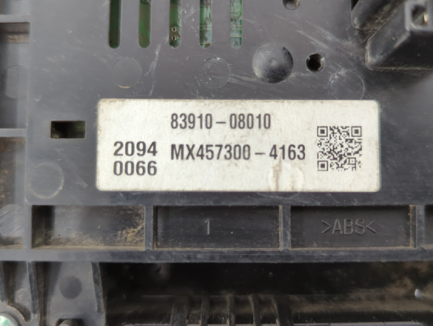 2011-2014 Toyota Sienna Information Display Screen - Oemusedautoparts1.com