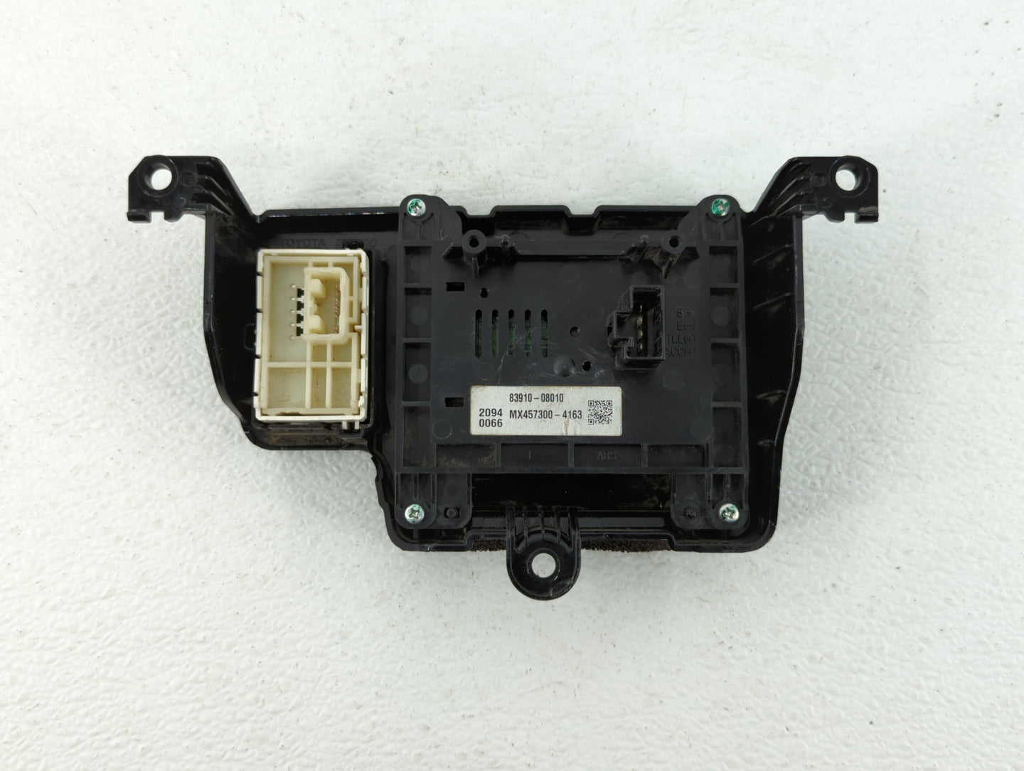 2011-2014 Toyota Sienna Information Display Screen - Oemusedautoparts1.com