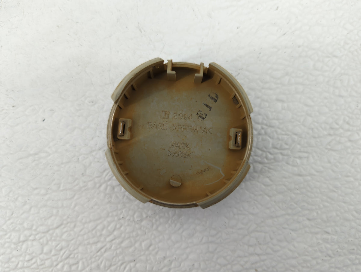 2012 Toyota Sienna Rim Wheel Center Cap 462257 - Oemusedautoparts1.com
