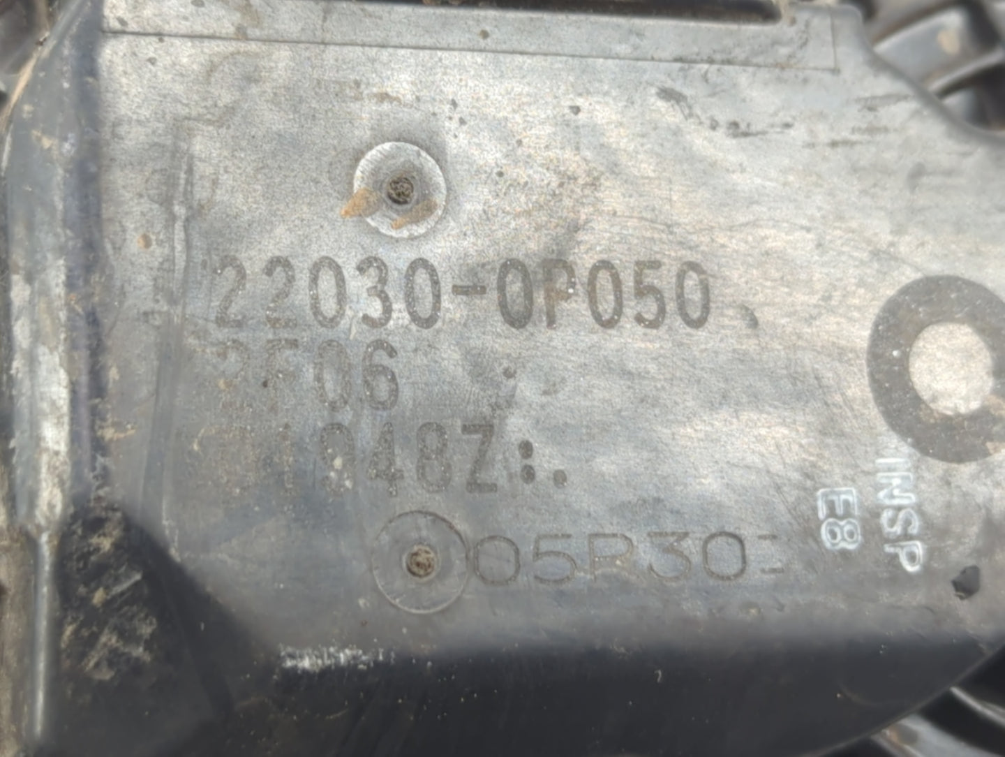 2007-2016 Toyota Sienna Throttle Body P/N:22030-0P050 Fits OEM Used Auto Parts - Oemusedautoparts1.com