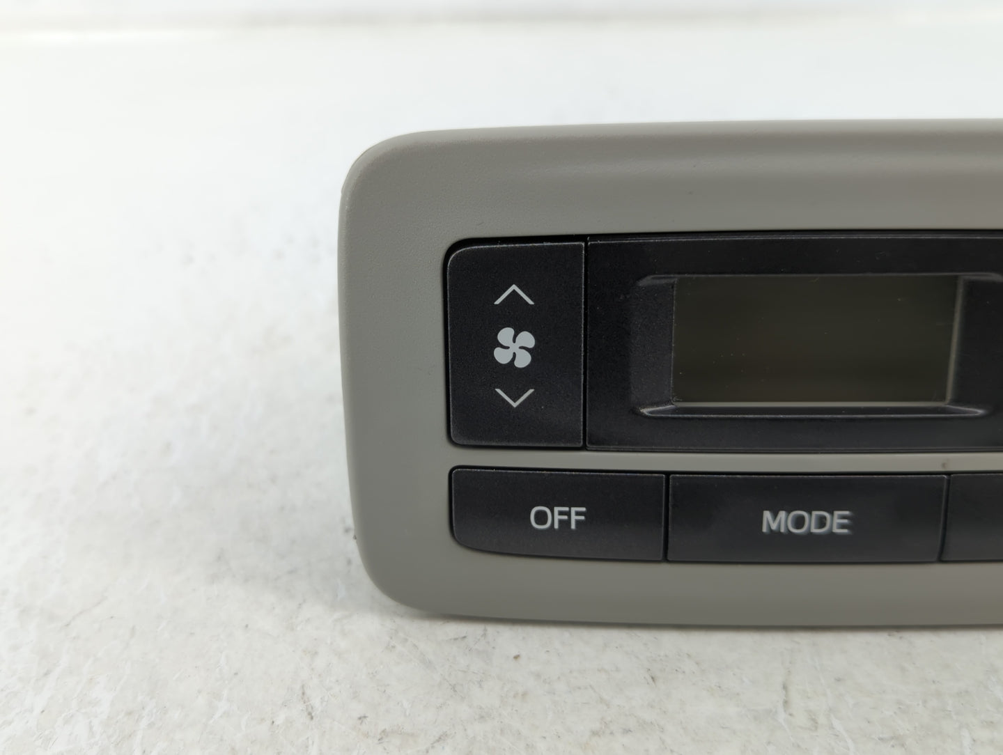 2011-2014 Toyota Sienna Climate Control Module Temperature AC/Heater Replacement P/N:75D875 Fits Fits 2011 2012 2013 2014 OE