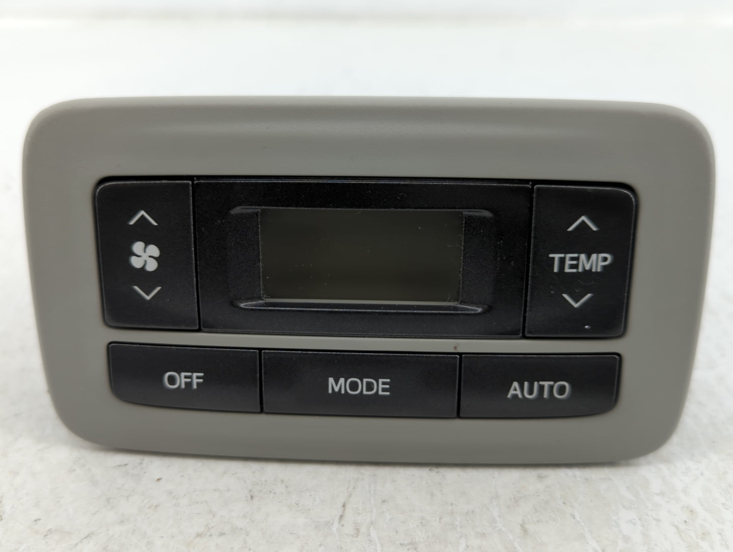 2011-2014 Toyota Sienna Climate Control Module Temperature AC/Heater Replacement P/N:75D875 Fits Fits 2011 2012 2013 2014 OE
