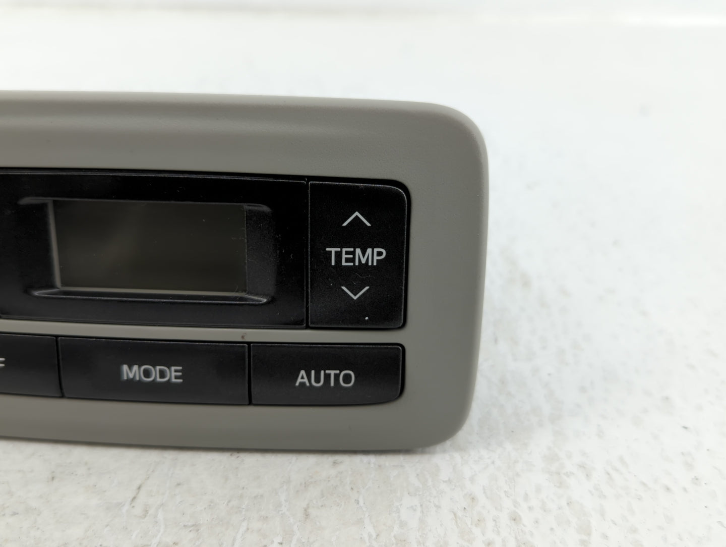 2011-2014 Toyota Sienna Climate Control Module Temperature AC/Heater Replacement P/N:75D875 Fits Fits 2011 2012 2013 2014 OE