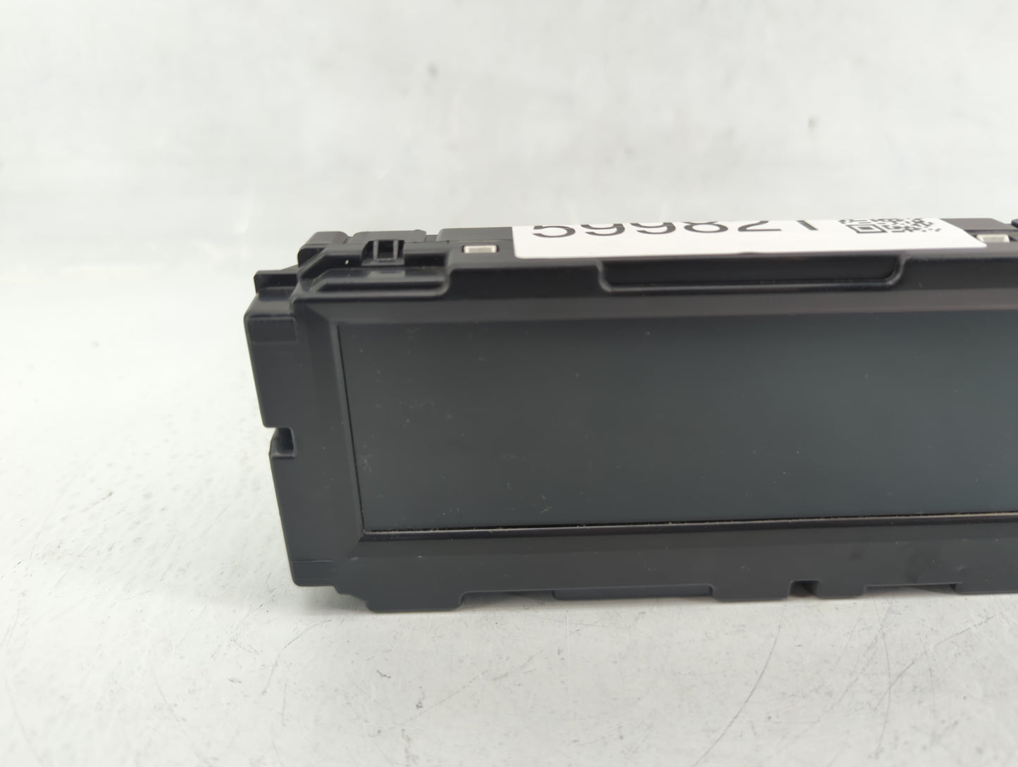 2011-2014 Toyota Sienna Information Display Screen - Oemusedautoparts1.com
