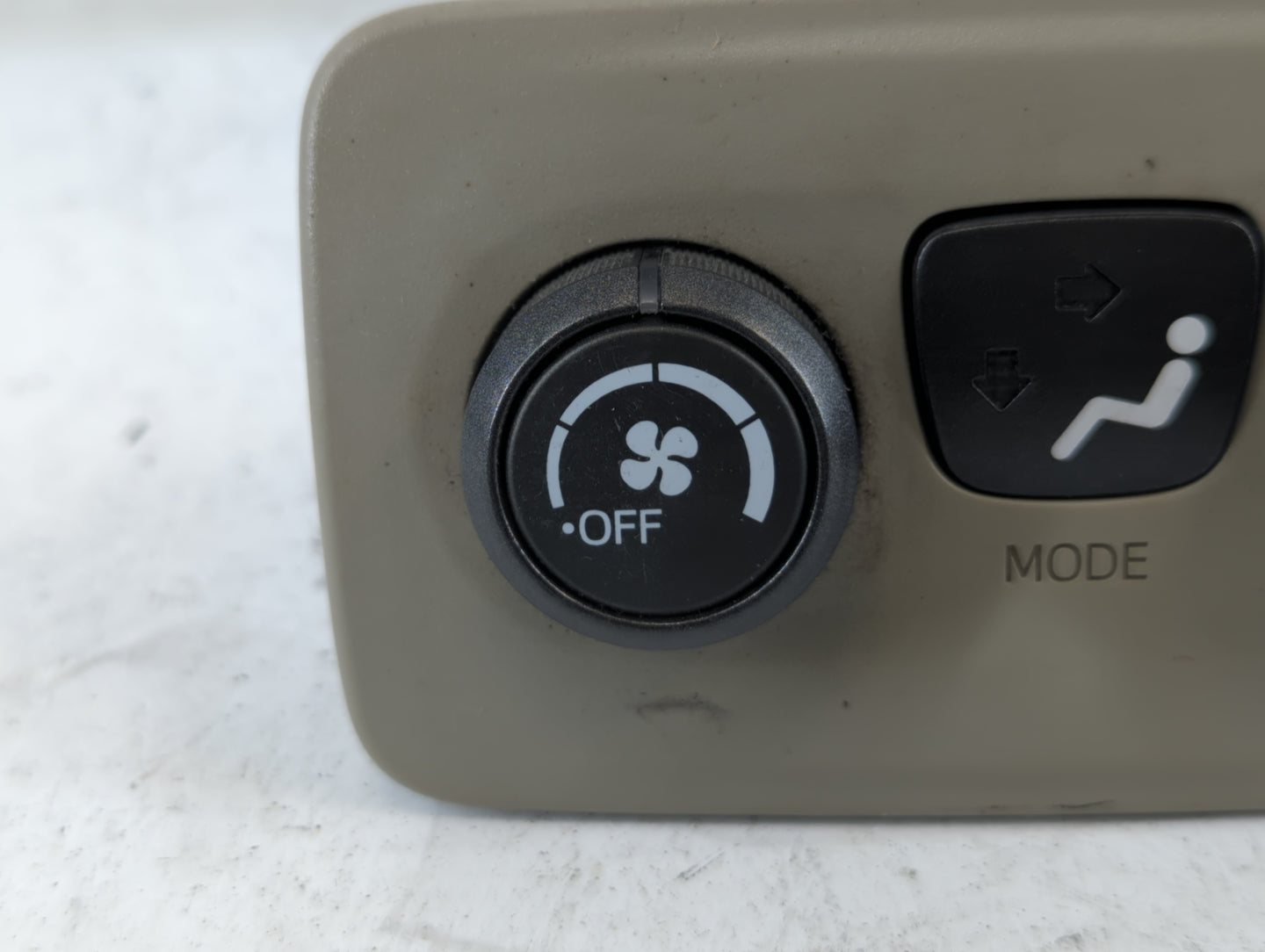 2011-2014 Toyota Sienna Climate Control Module Temperature AC/Heater Replacement P/N:PA6-GF30 Fits Fits 2011 2012 2013 2014 