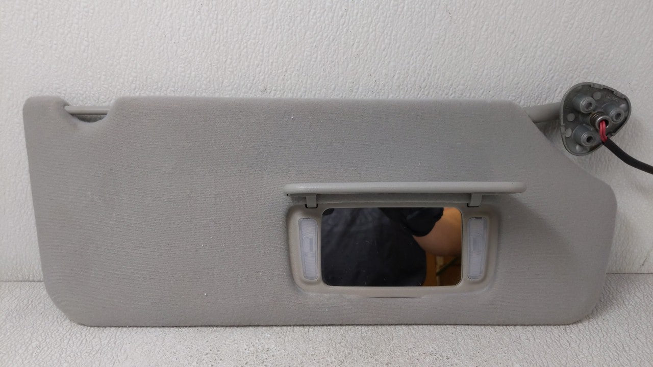 2012 Toyota Sienna Sun Visor Shade Replacement Passenger Right Mirror Fits Fits 2011 2013 2014 OEM Used Auto Parts - Oemused