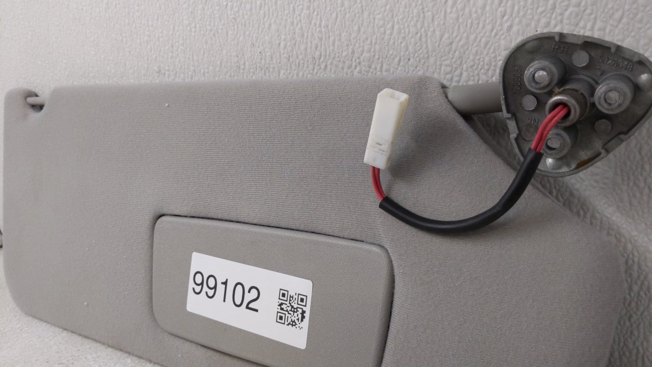 2012 Toyota Sienna Sun Visor Shade Replacement Passenger Right Mirror Fits Fits 2011 2013 2014 OEM Used Auto Parts - Oemused