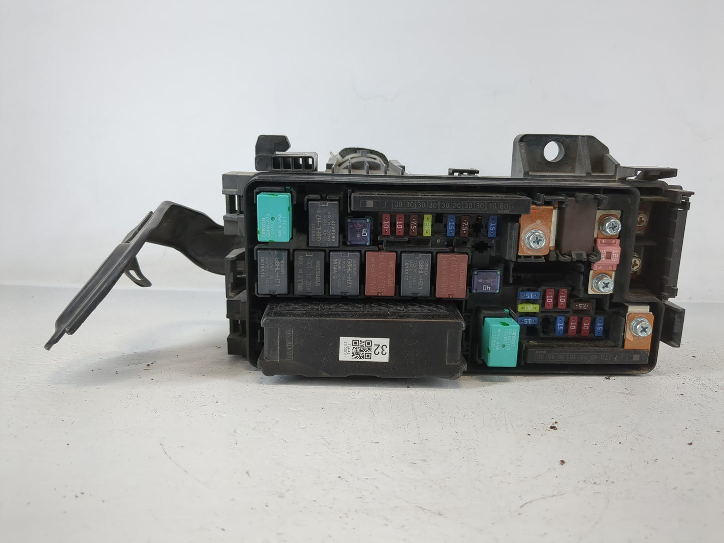2012-2013 Toyota Tacoma Fusebox Fuse Box Panel Relay Module P/N:PP-TD20 Fits Fits 2012 2013 OEM Used Auto Parts - Oemusedaut