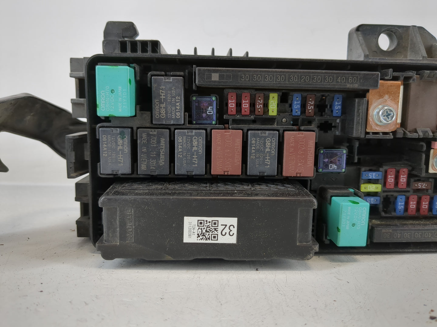 2012-2013 Toyota Tacoma Fusebox Fuse Box Panel Relay Module P/N:PP-TD20 Fits Fits 2012 2013 OEM Used Auto Parts - Oemusedaut