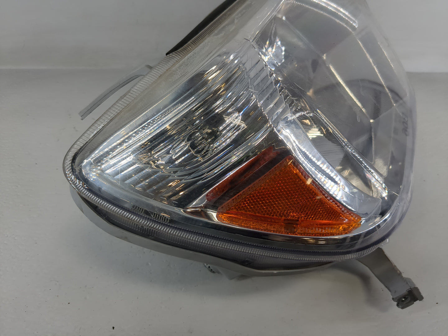 2012-2015 Toyota Tacoma Passenger Right Oem Head Light Headlight Lamp - Oemusedautoparts1.com