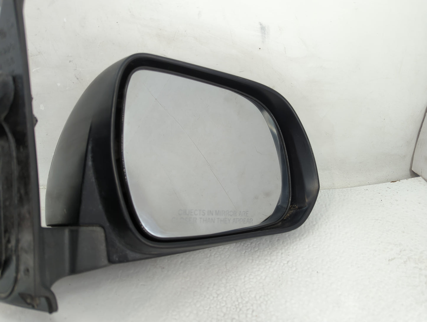 2012-2015 Toyota Tacoma Passenger Side View Mirror - Right Door Mirror OEM Used - Oemusedautoparts1.com