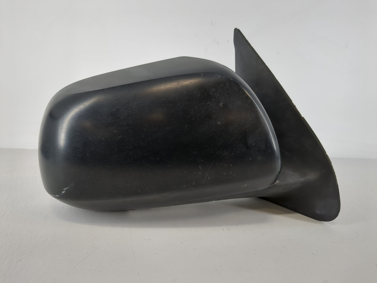 2012-2015 Toyota Tacoma Passenger Side View Mirror - Right Door Mirror OEM Used - Oemusedautoparts1.com