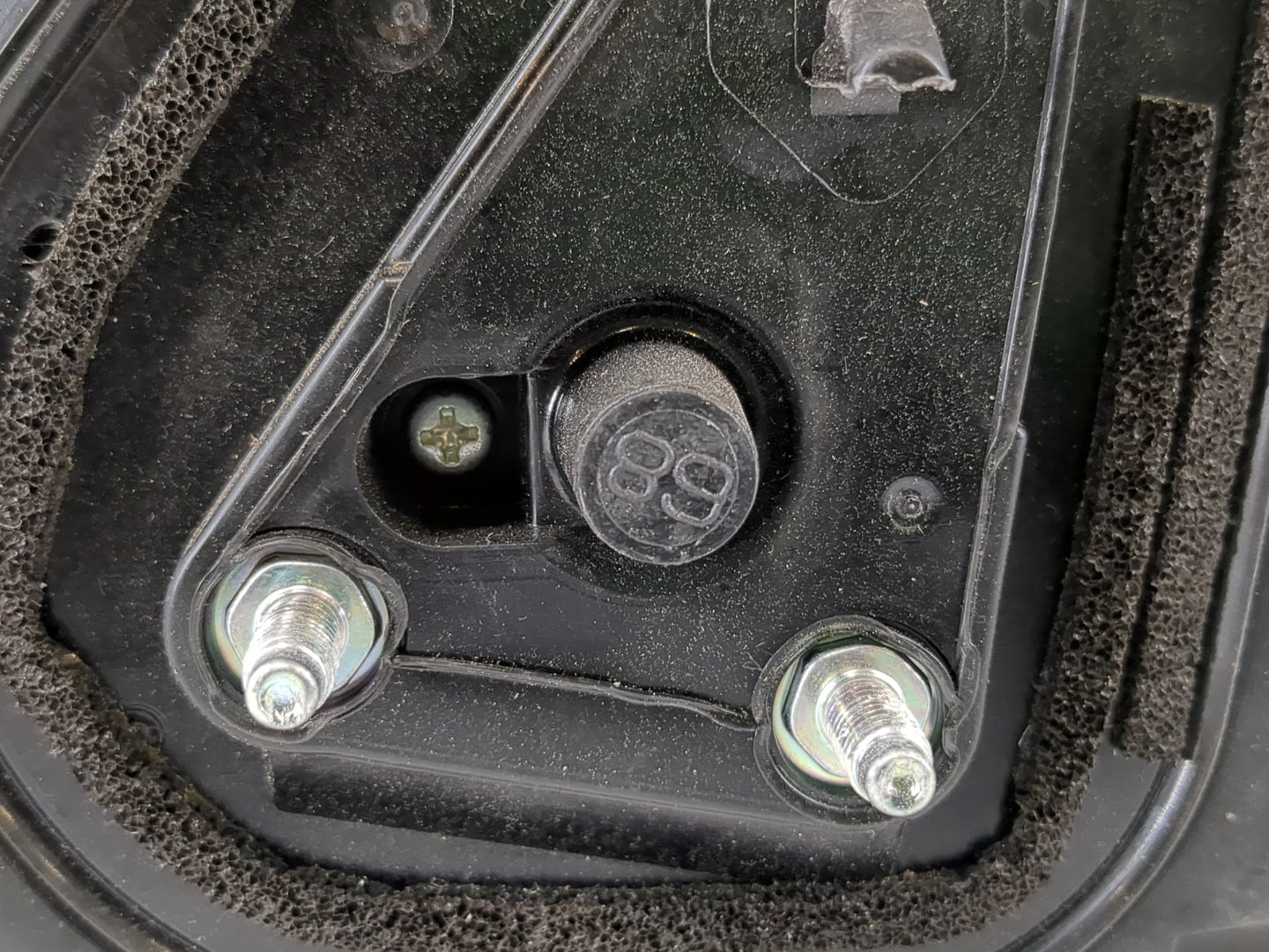 2012-2015 Toyota Tacoma Passenger Side View Mirror - Right Door Mirror OEM Used - Oemusedautoparts1.com