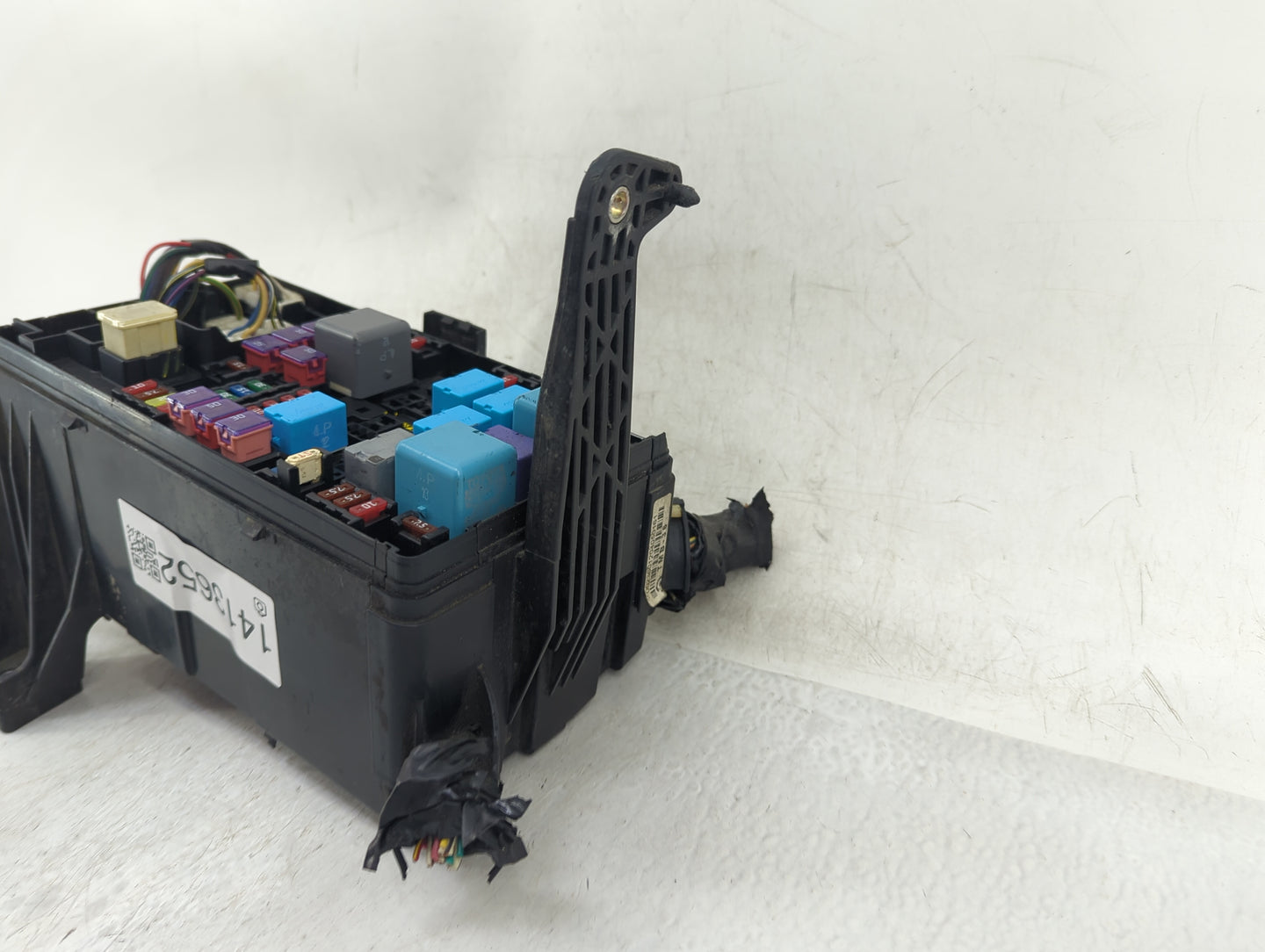 2012-2013 Toyota Tacoma Fusebox Fuse Box Panel Relay Module Fits Fits 2012 2013 OEM Used Auto Parts - Oemusedautoparts1.com