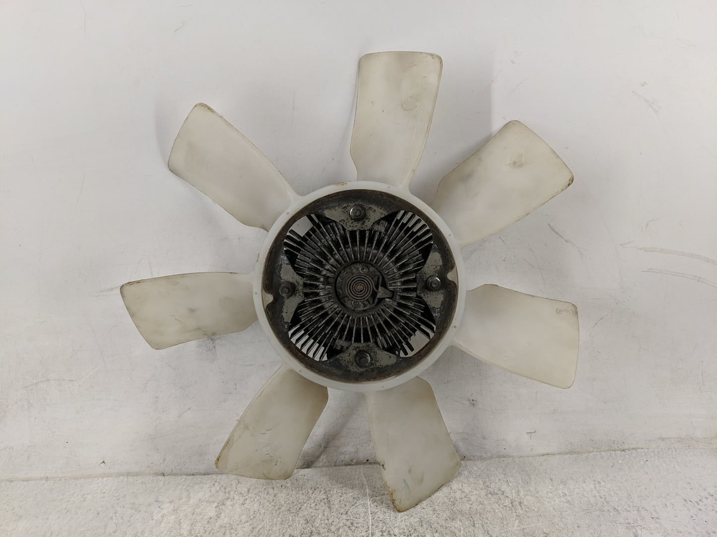 1995-2022 Toyota Tacoma Radiator Cooling Fan Clutch 1483839 - Oemusedautoparts1.com