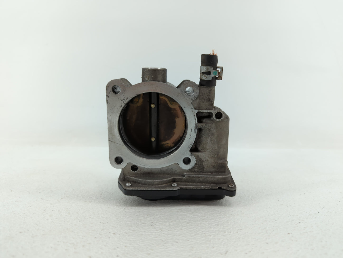 2005-2015 Toyota Tacoma Throttle Body P/N:22030-0P010 22030-31010 Fits OEM Used Auto Parts - Oemusedautoparts1.com