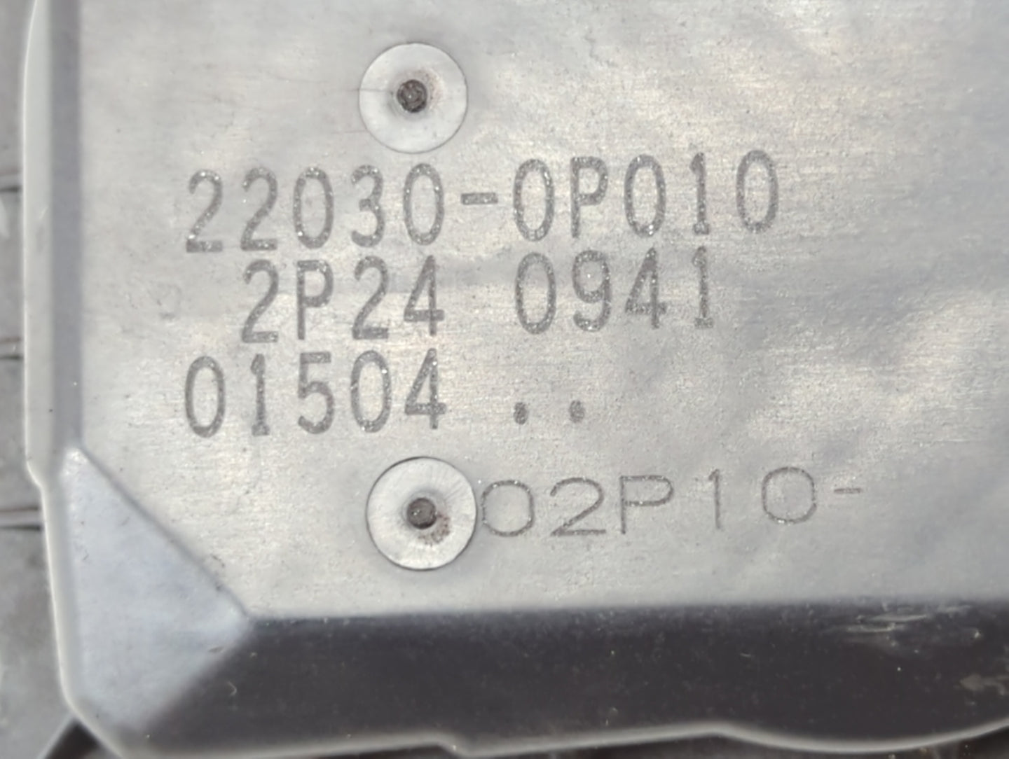 2005-2015 Toyota Tacoma Throttle Body P/N:22030-0P010 22030-31010 Fits OEM Used Auto Parts - Oemusedautoparts1.com