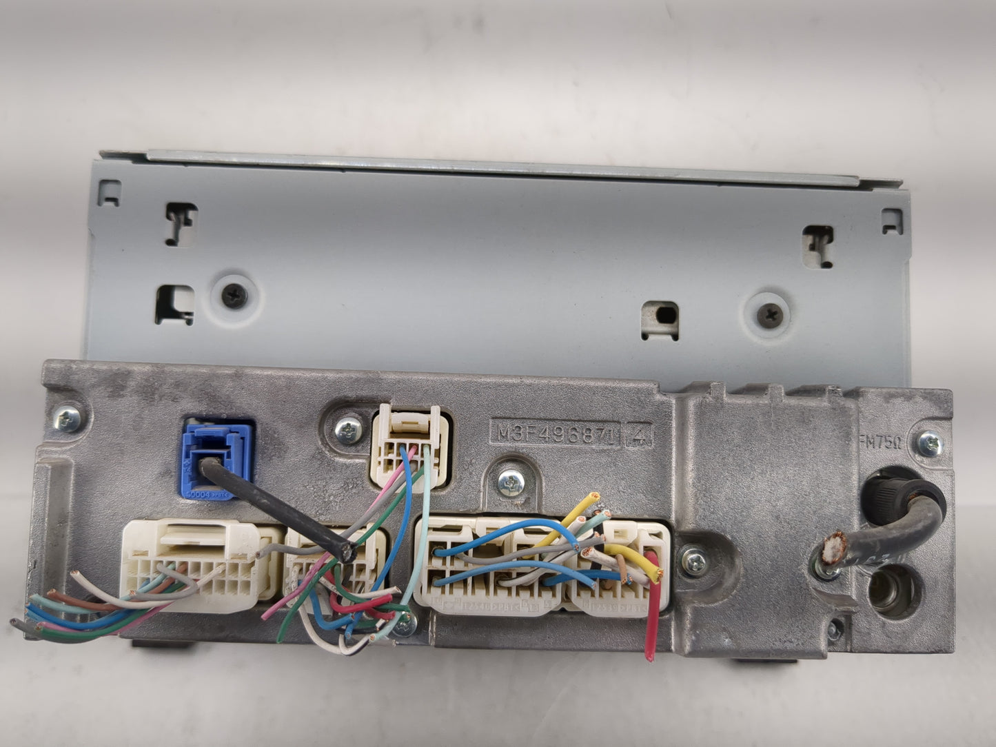 2010-2013 Toyota Tundra Radio AM FM Cd Player Receiver Replacement Fits Fits 2010 2011 2012 2013 OEM Used Auto Parts - Oemus