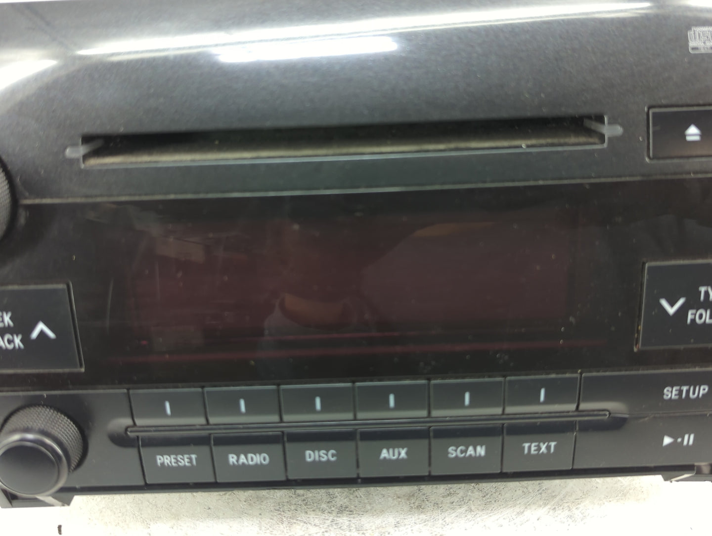 2010-2013 Toyota Tundra Radio AM FM Cd Player Receiver Replacement P/N:86120-0C290 Fits Fits 2010 2011 2012 2013 OEM Used Au
