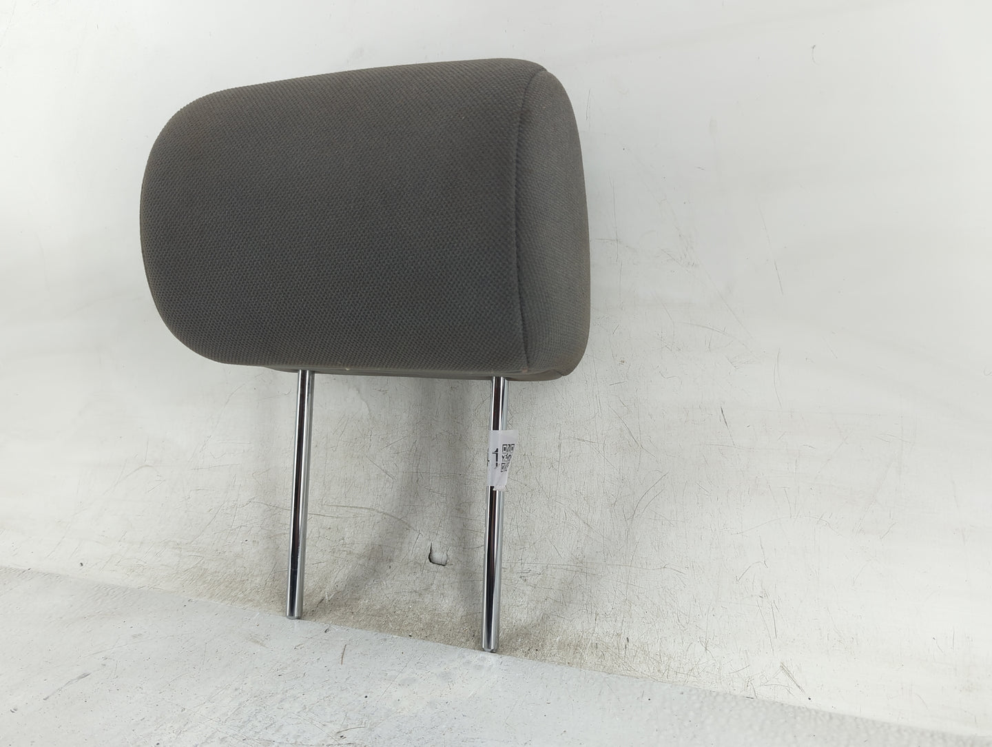 2010-2013 Toyota Tundra Headrest Head Rest Front Driver Passenger Seat - Oemusedautoparts1.com