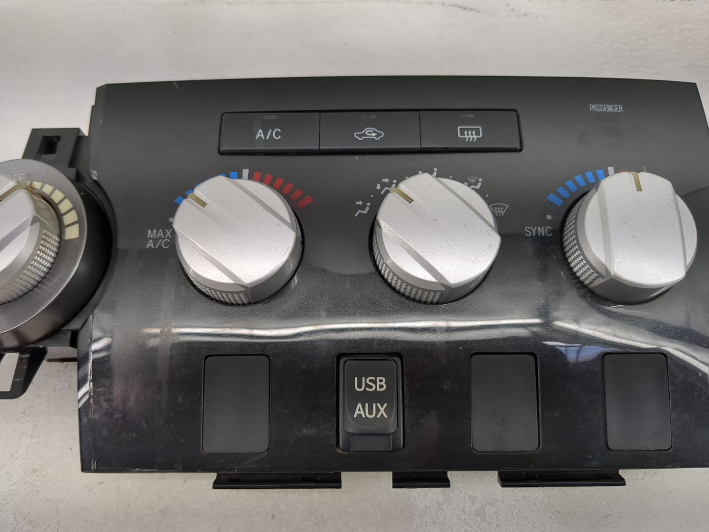 2010-2013 Toyota Tundra Climate Control Module Temperature AC/Heater Replacement P/N:94010-0CC62 MX237000-4082 Fits OEM Used