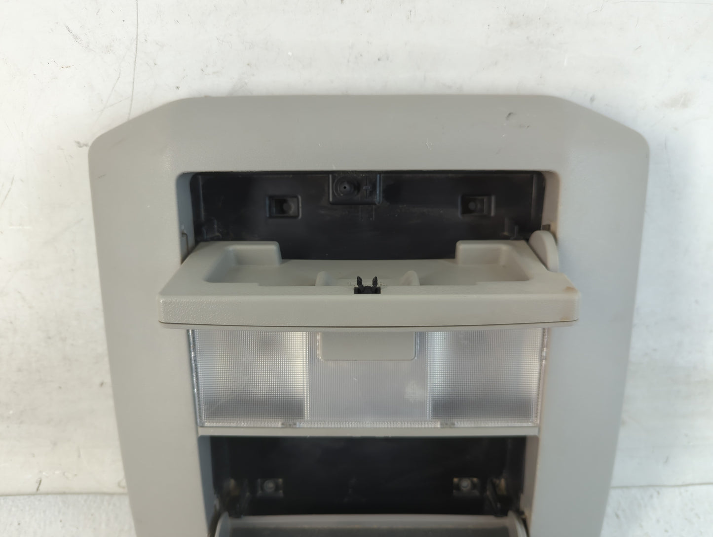 2012 Toyota Tundra Overhead Roof Console - Oemusedautoparts1.com