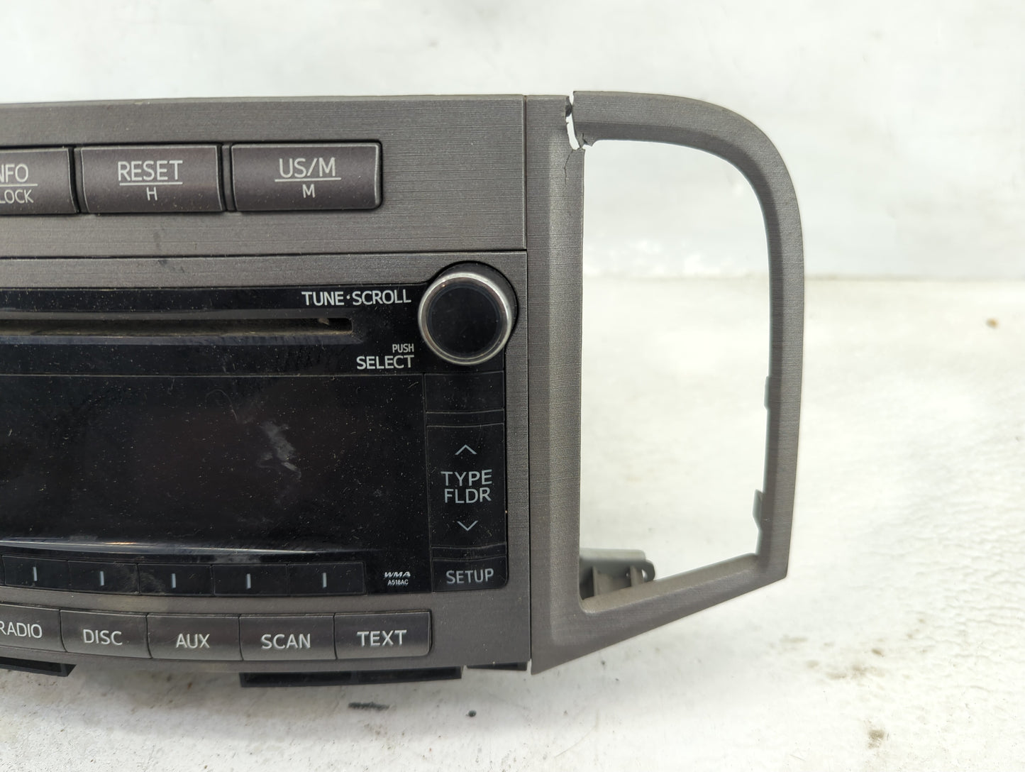 2009-2012 Toyota Venza Radio AM FM Cd Player Receiver Replacement P/N:86120-0T090 Fits Fits 2009 2010 2011 2012 OEM Used Aut
