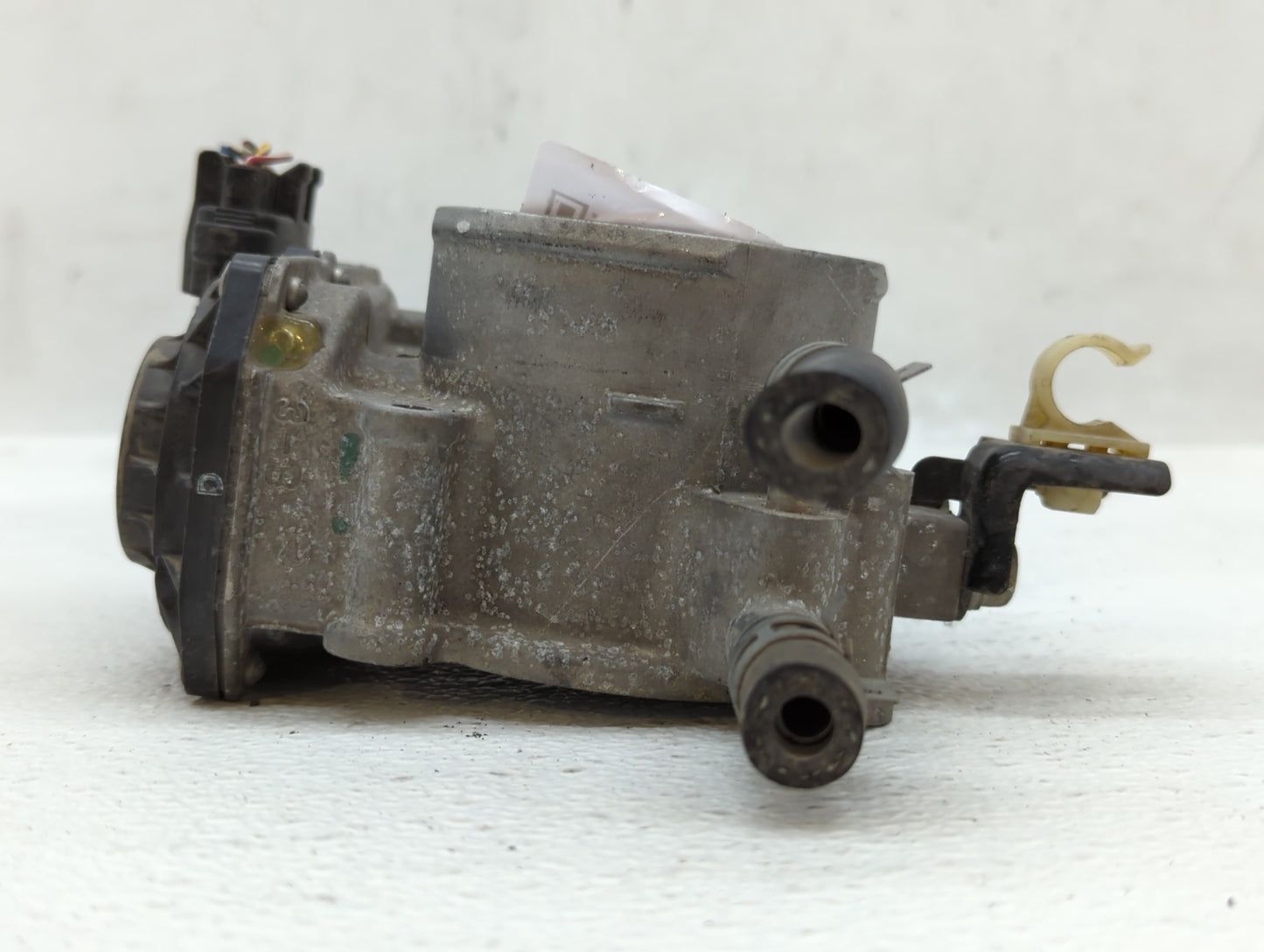 2009-2016 Toyota Venza Throttle Body P/N:22030-0V010 Fits Fits 2009 2010 2011 2012 2013 2014 2015 2016 2017 2018 2019 OEM Us