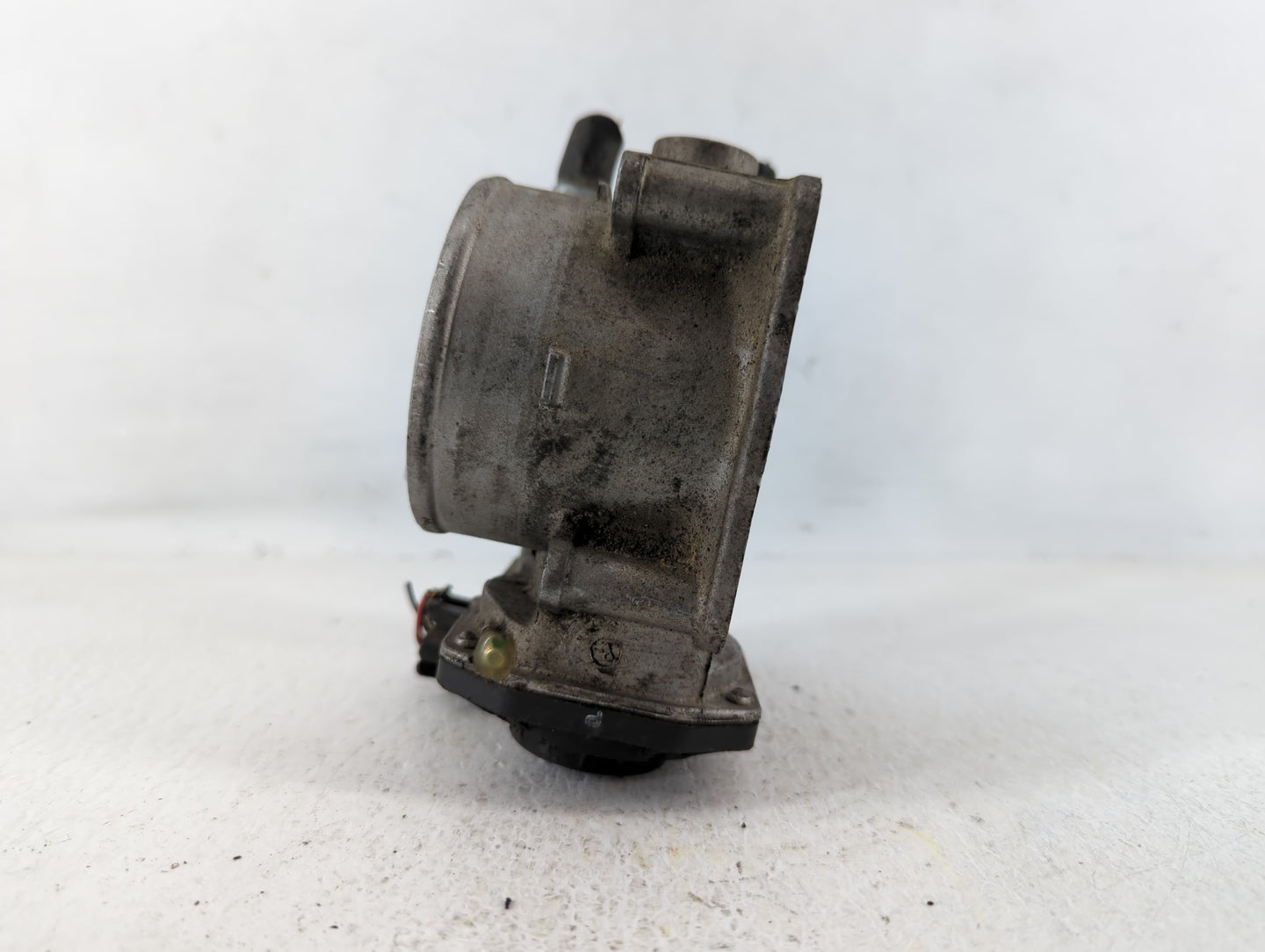 2009-2016 Toyota Venza Throttle Body P/N:22030-0P050 Fits OEM Used Auto Parts - Oemusedautoparts1.com