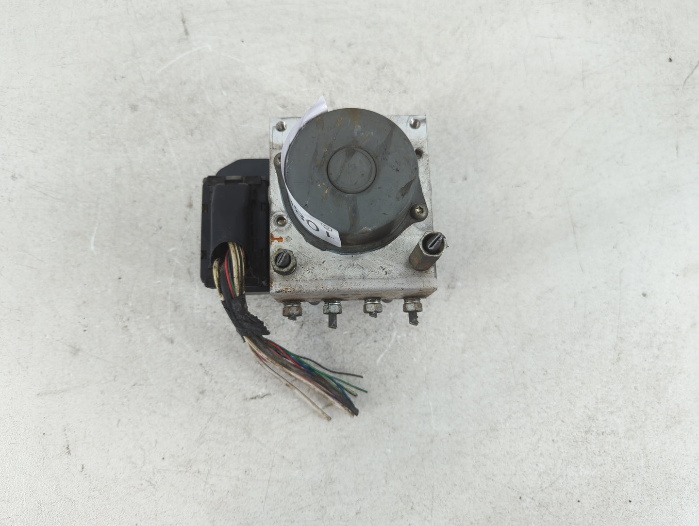 2012 Toyota Yaris ABS Pump Control Module Replacement P/N:89541-52B81 44540-52261 Fits OEM Used Auto Parts - Oemusedautopart