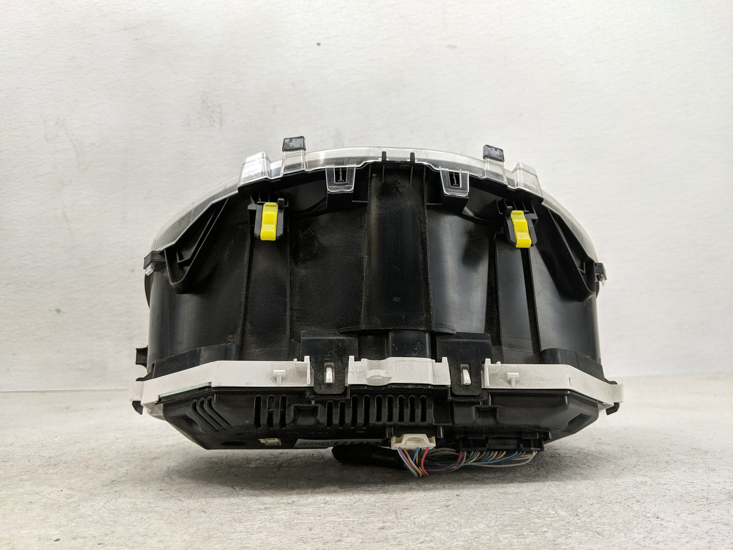 2011-2012 Toyota Yaris Instrument Cluster Speedometer Gauges P/N:157550-5023 83800-5CA60 Fits Fits 2011 2012 OEM Used Auto P