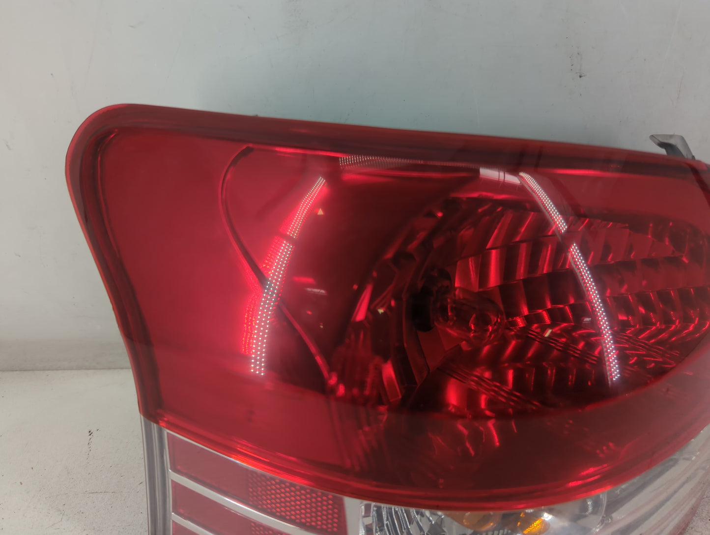 2007-2012 Toyota Yaris Tail Light Assembly Driver Left OEM Fits Fits 2007 2008 2009 2010 2011 2012 OEM Used Auto Parts - Oem