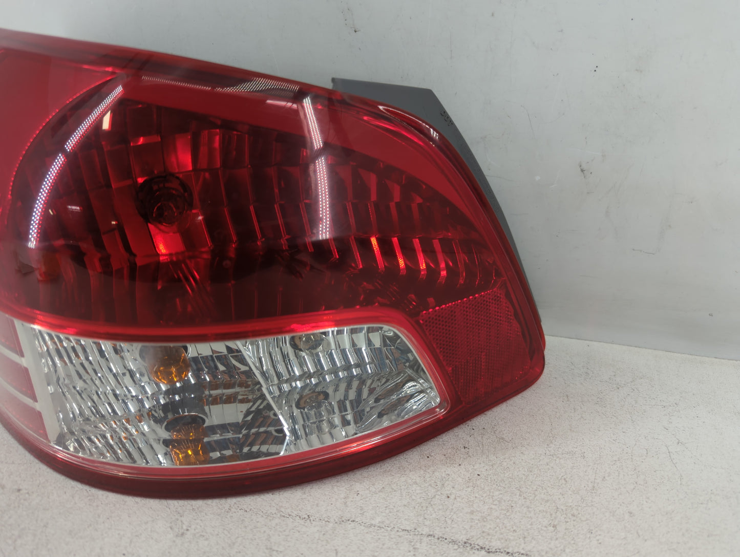 2007-2012 Toyota Yaris Tail Light Assembly Driver Left OEM Fits Fits 2007 2008 2009 2010 2011 2012 OEM Used Auto Parts - Oem