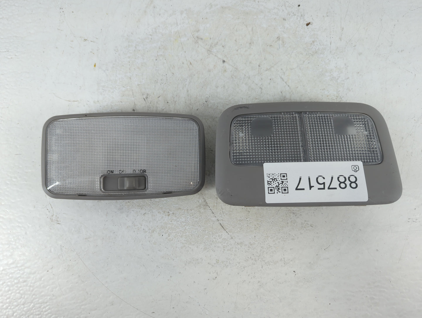 2012 Toyota Yaris Fuel Tank Door Lid Gas Tank - Oemusedautoparts1.com