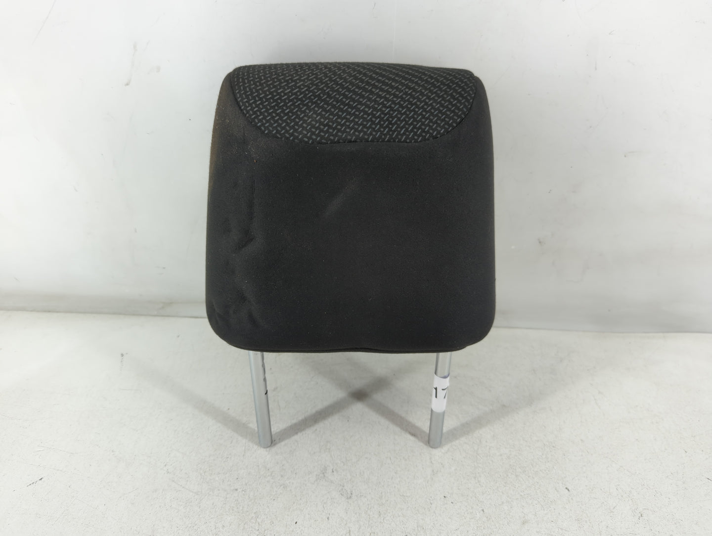 2011-2012 Toyota Yaris Headrest Head Rest Front Driver Passenger Seat - Oemusedautoparts1.com